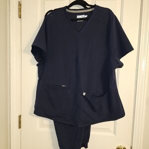 Fabletics Deep Blue Scrub Performance Top and Jogger, Cargo Scrub Pants